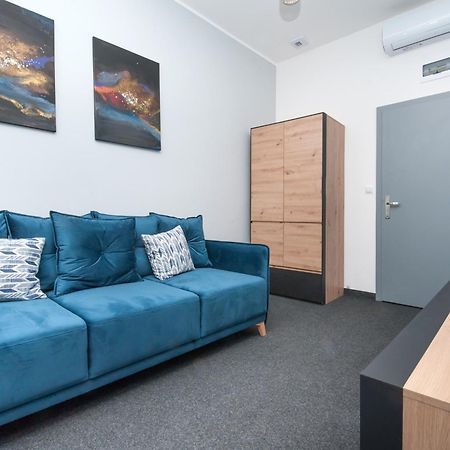 Apartamenty Zabrska 45 Gliwice Bagian luar foto