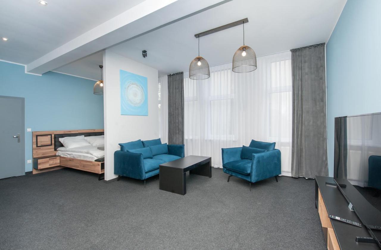 Apartamenty Zabrska 45 Gliwice Bagian luar foto