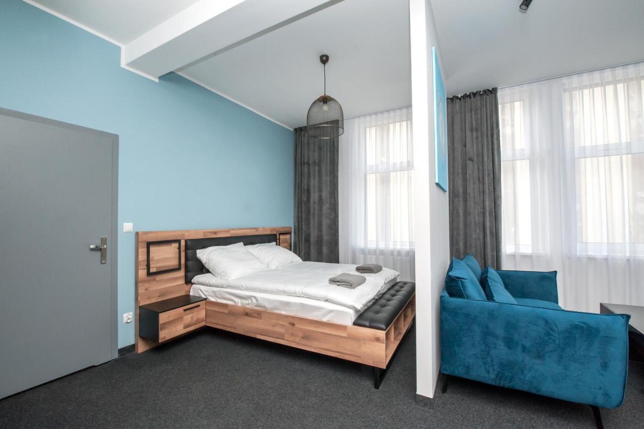 Apartamenty Zabrska 45 Gliwice Bagian luar foto