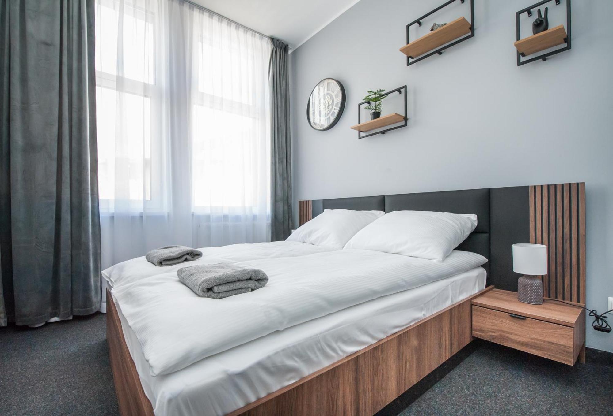 Apartamenty Zabrska 45 Gliwice Bagian luar foto