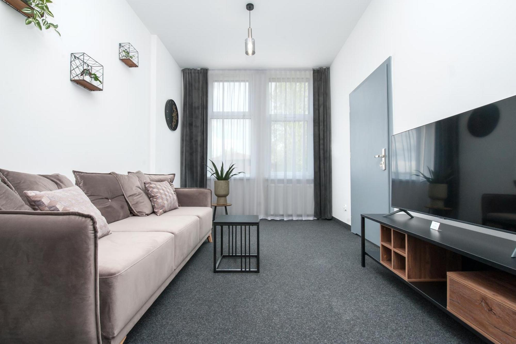 Apartamenty Zabrska 45 Gliwice Bagian luar foto