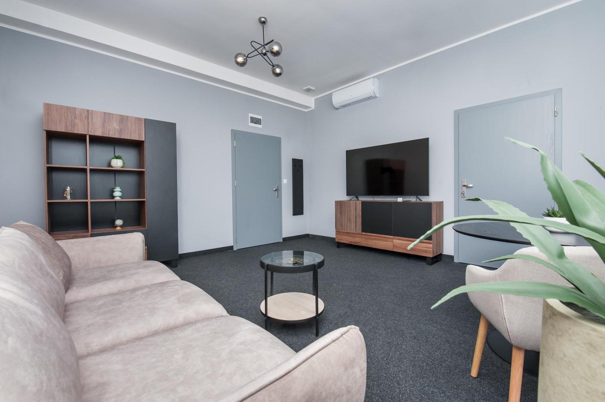 Apartamenty Zabrska 45 Gliwice Bagian luar foto