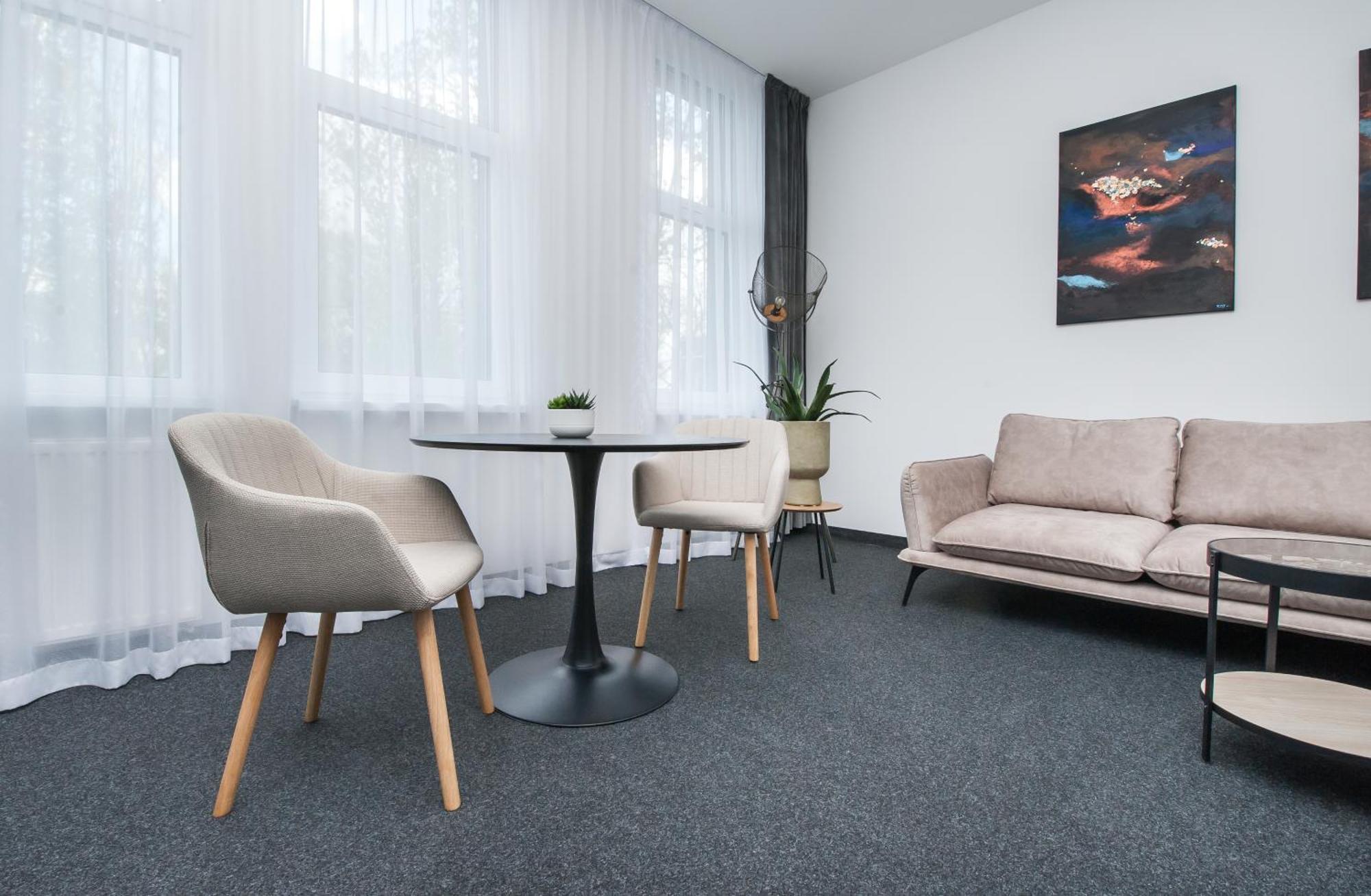 Apartamenty Zabrska 45 Gliwice Bagian luar foto