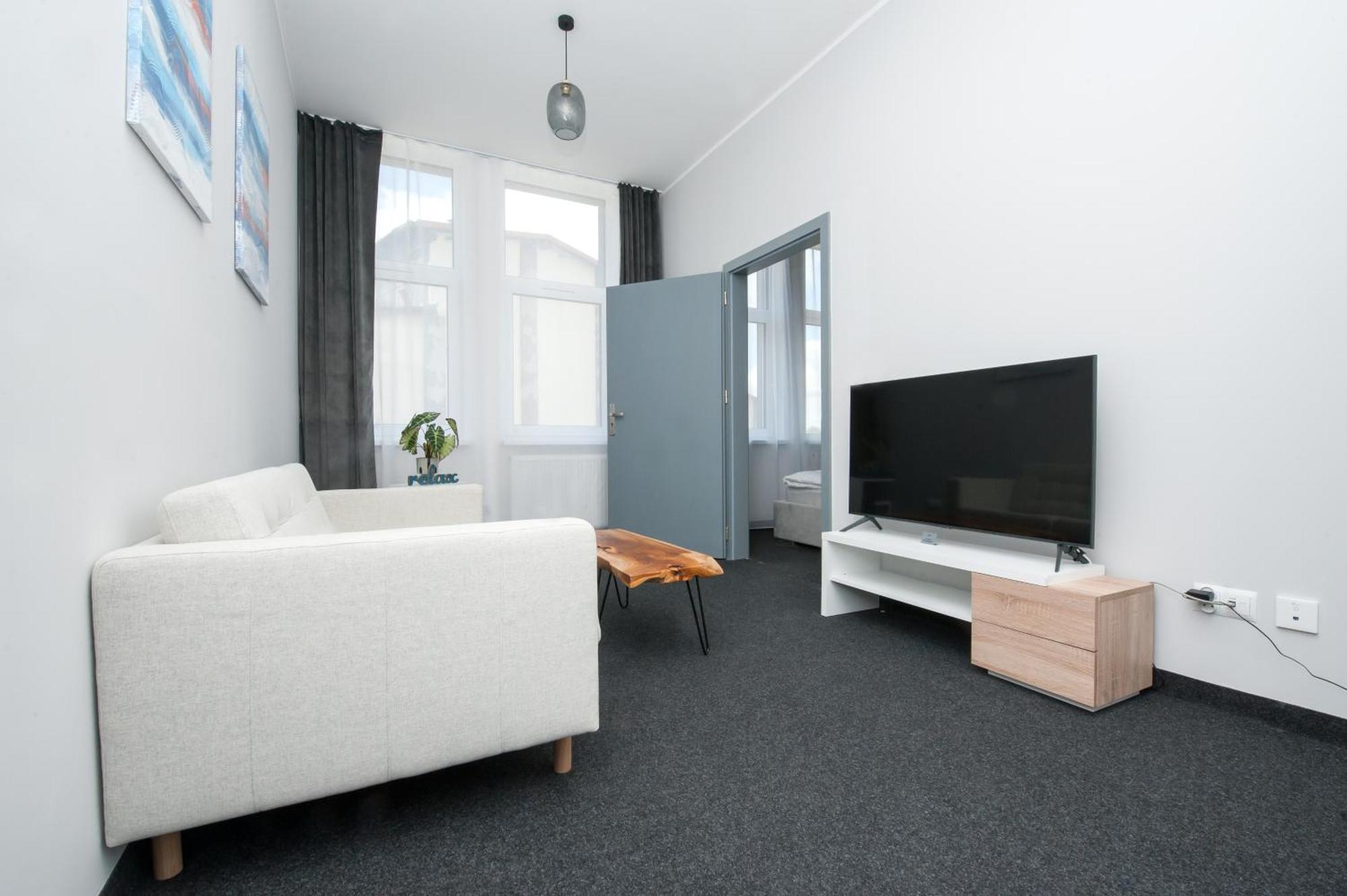 Apartamenty Zabrska 45 Gliwice Bagian luar foto